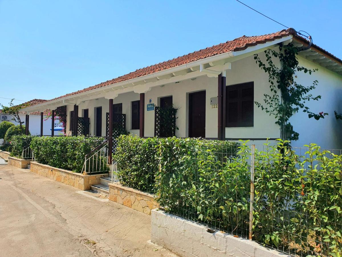 נידרי Daglas Seaside Studios מראה חיצוני תמונה