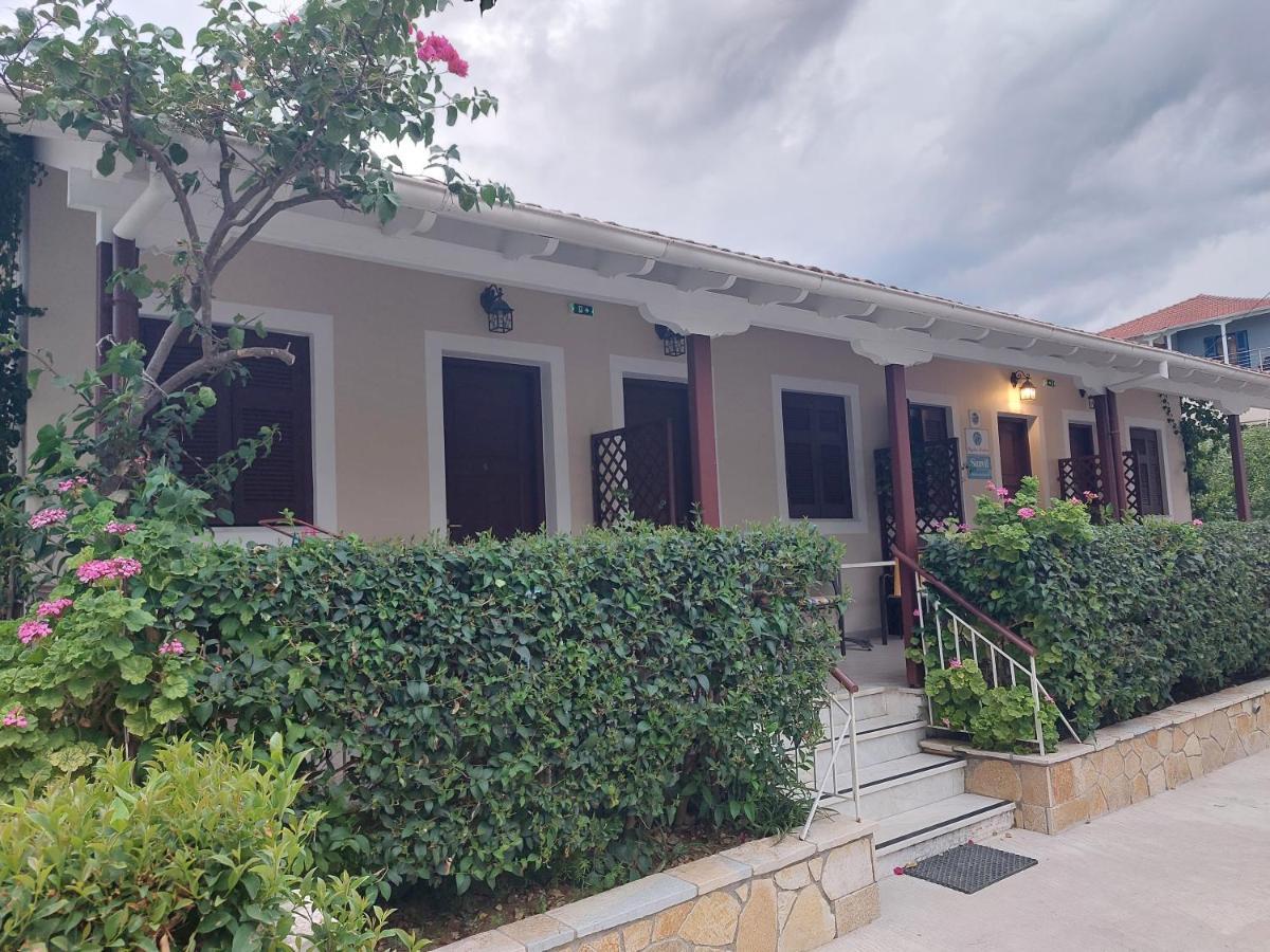 נידרי Daglas Seaside Studios מראה חיצוני תמונה